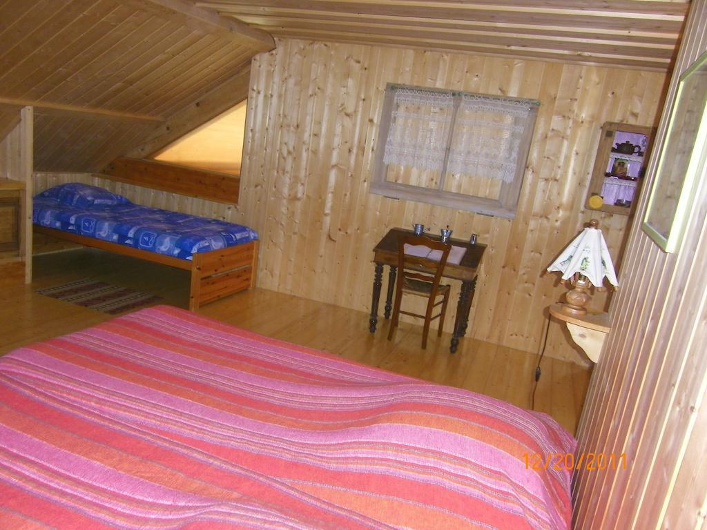 Che'Val D'Amour Ecleux Zimmer foto